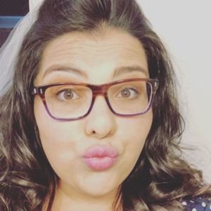 Meet your Posher, Adrienne